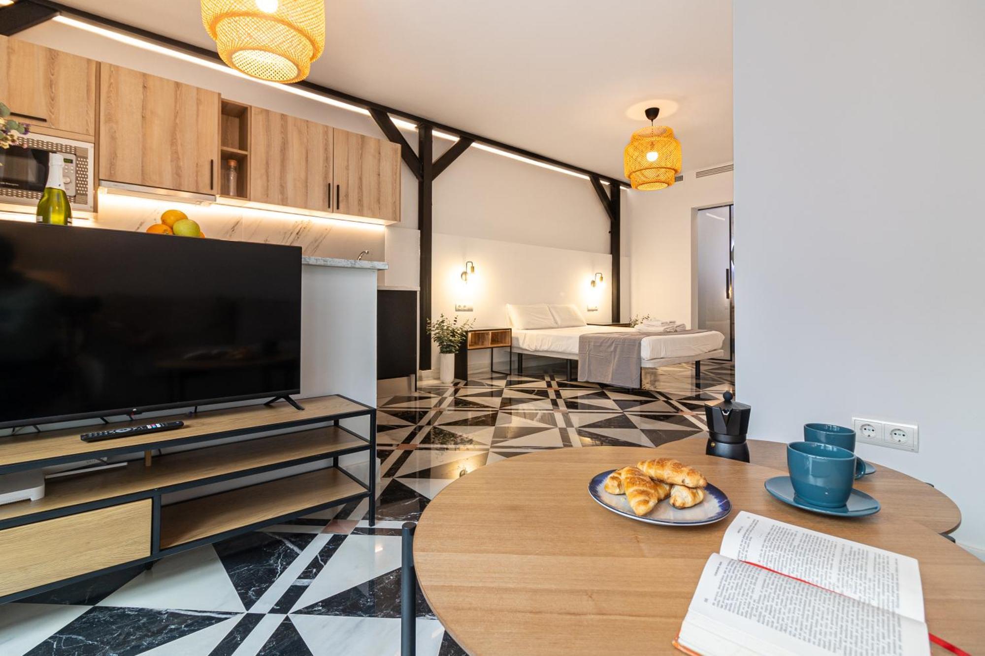 El Patio De La Luna Freshapartments Malaga Zewnętrze zdjęcie